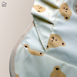 ZOOY Waterproof Bib (Bear)